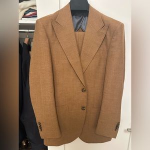 Suitsupply Peak Lapel Tobacco Wool/Silk/Linen Blend Custom Made Suit (Size 38R)